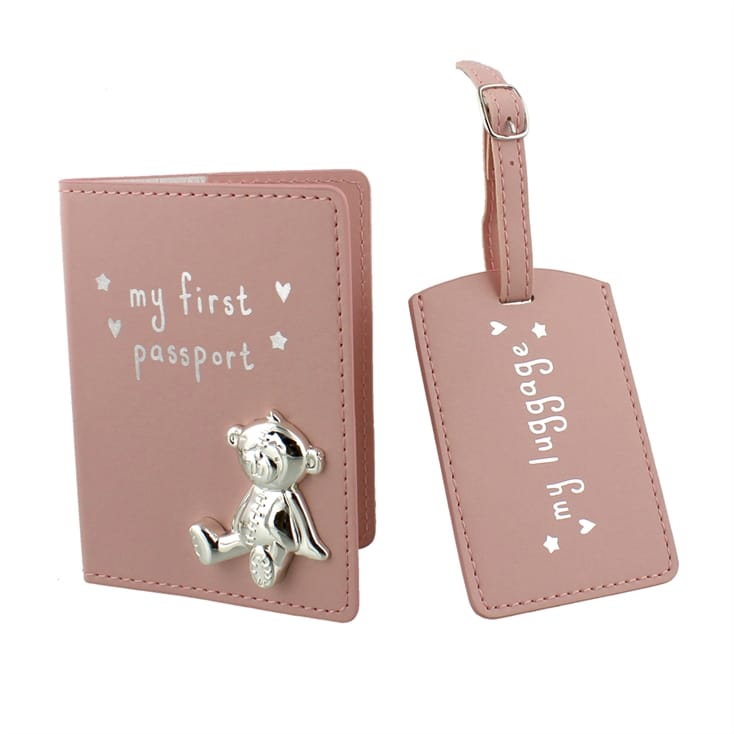 matching passport holder and luggage tag