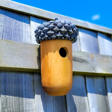 Acorn Nesting Box